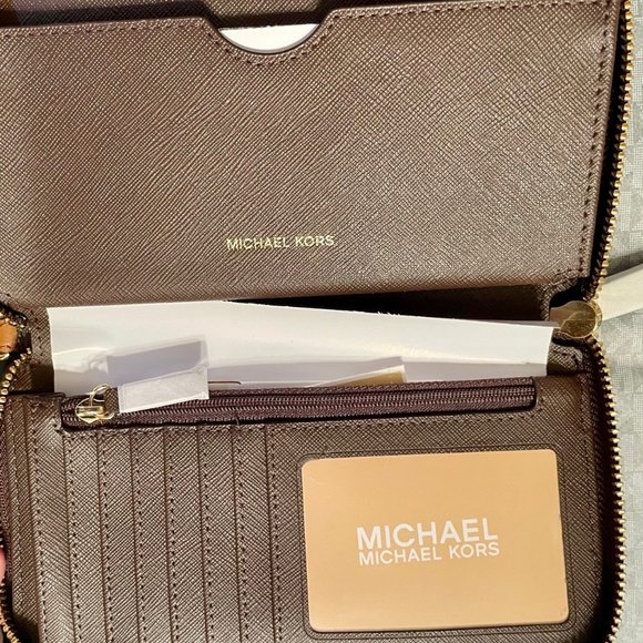 MICHAEL KORS Signature wallet phone case - Picture 3 of 6